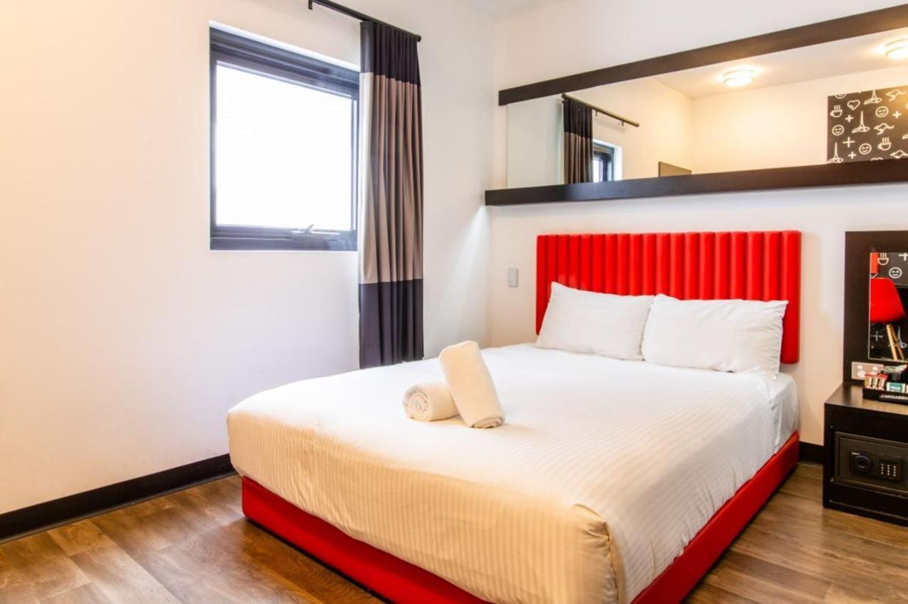 Essence Hotel Carlton Мельбурн Экстерьер фото