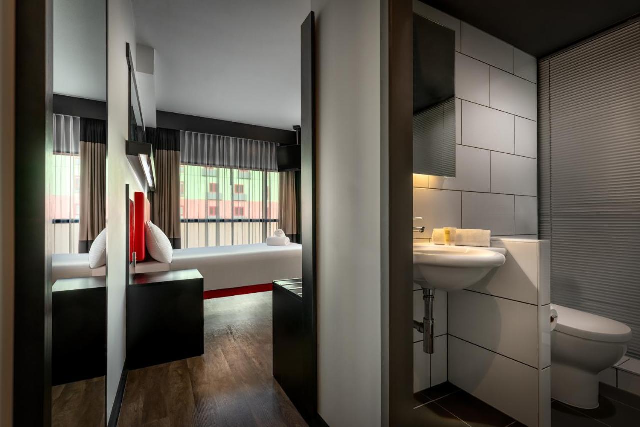 Essence Hotel Carlton Мельбурн Экстерьер фото